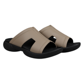 Tucci Signature Comfort Sandals | Luxury Men's Sandals UAE | توتشي سيغنتشر – صنادل رجالية فاخرة ومريحة | أناقة يومية في الإمارات