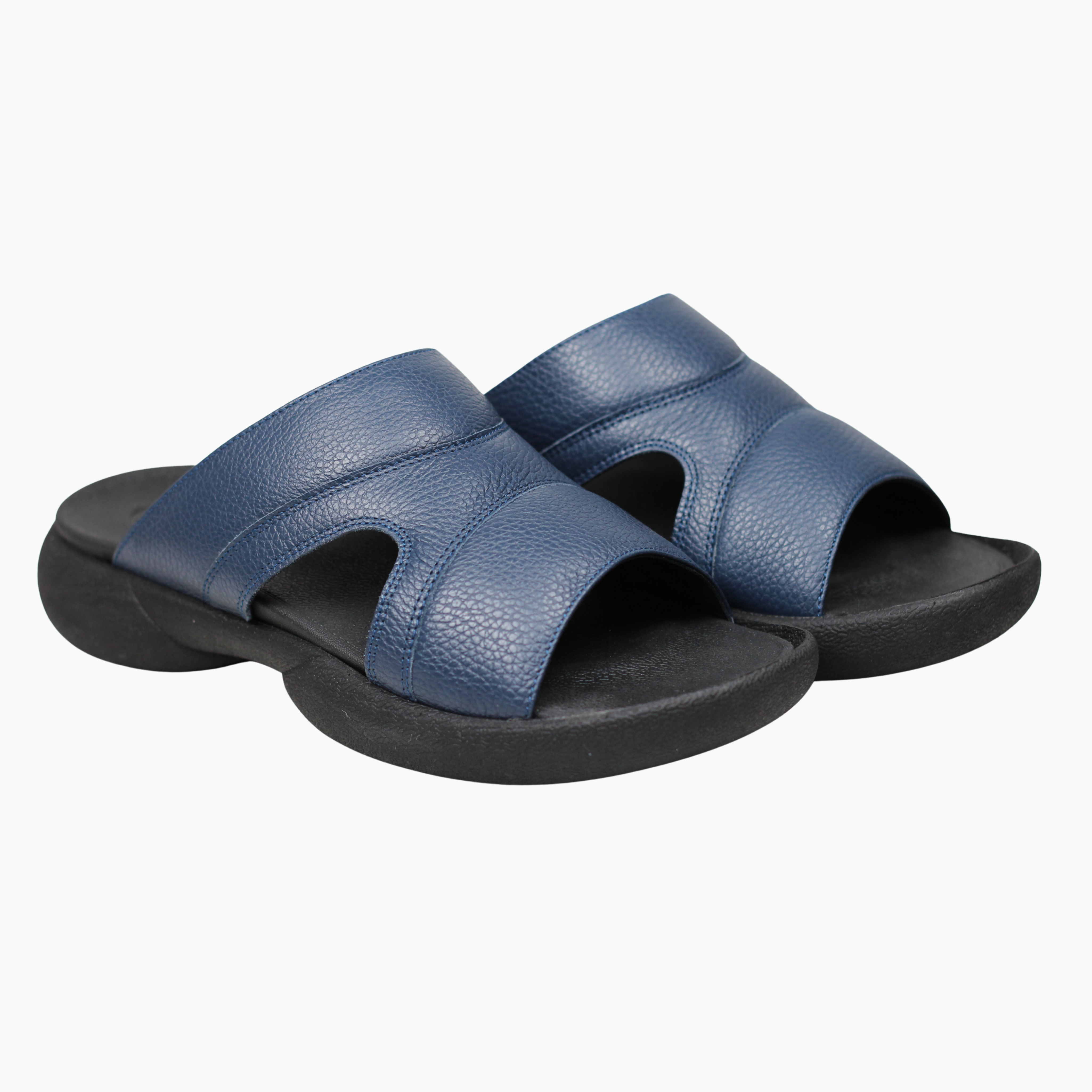 Tucci Urban Everyday Comfort Sandals | Modern Japanese Sandals UAE | توتشي أوربان – صنادل مريحة يومية | تصميم ياباني عصري في الإمارات