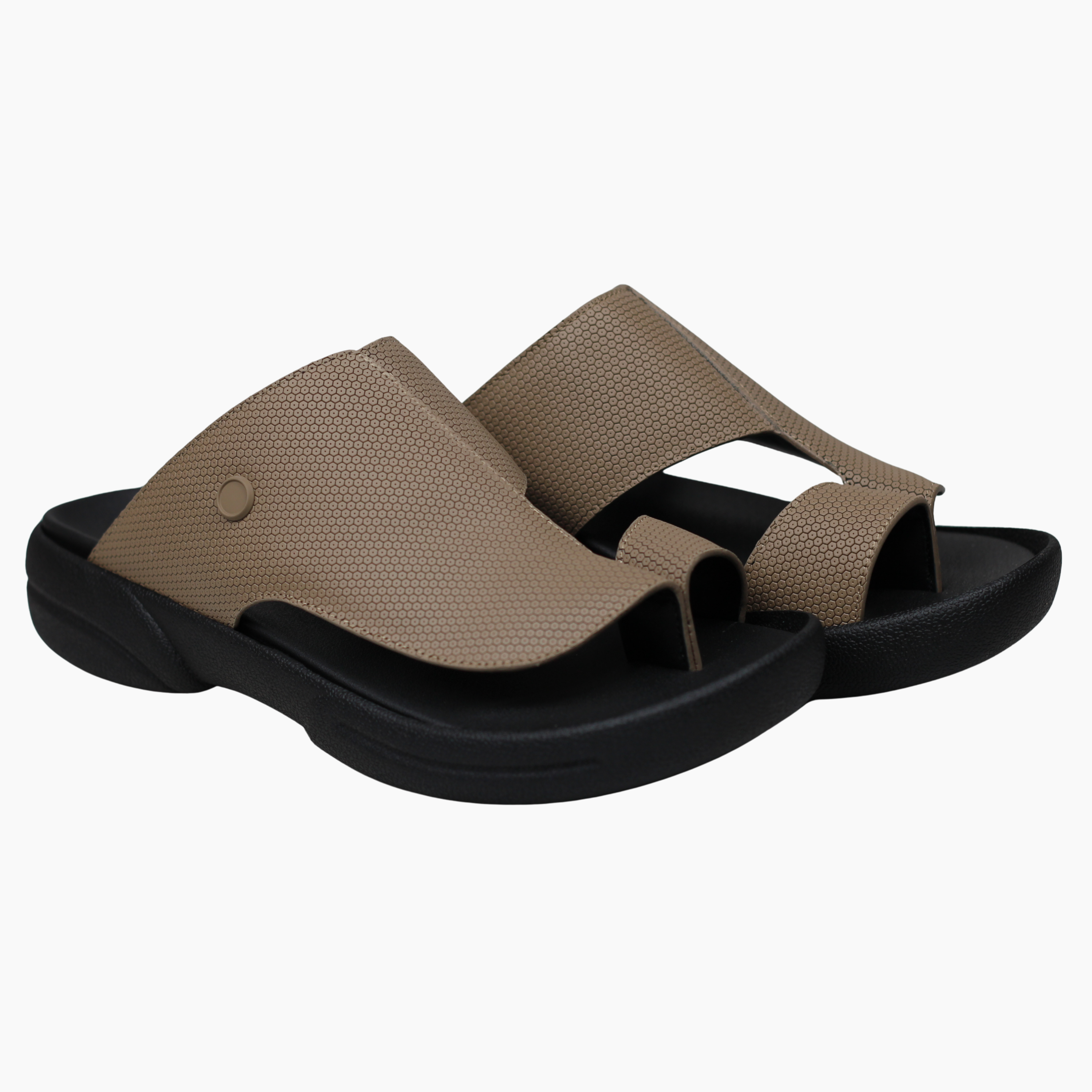 Tucci Keffiyeh Arabic Style Sandals | Comfort Sandals with Arch Support UAE | توتشي كوفية – صنادل عربية أنيقة | راحة مع دعم قوس القدم في الإمارات