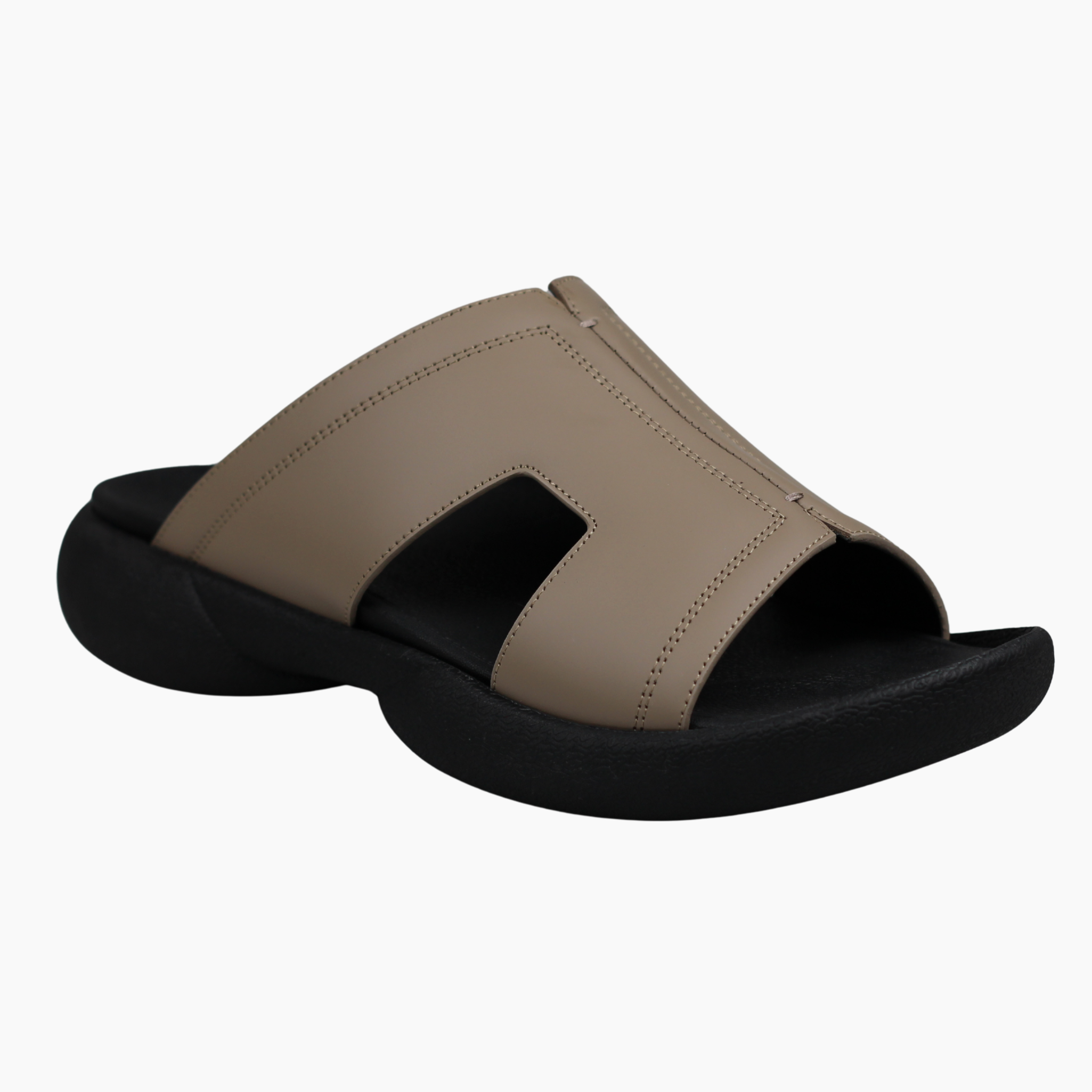 Tucci Signature Comfort Sandals | Luxury Men's Sandals UAE | توتشي سيغنتشر – صنادل رجالية فاخرة ومريحة | أناقة يومية في الإمارات